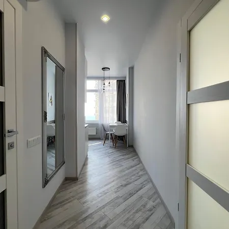 27 Pearl - The Breeze *